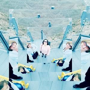 Meet your Posher, Angi